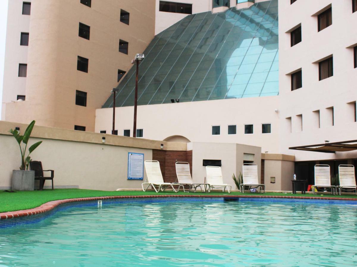 Hotel Corona Plaza 3*